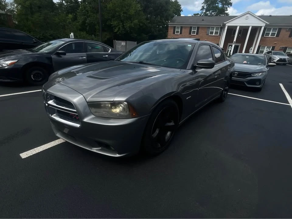 2015 Dodge Charger 7th Gen - Image 5 of 11