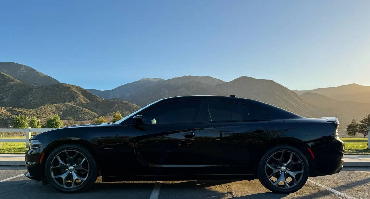 2015 Dodge Charger 7th Gen - Image 5 of 12