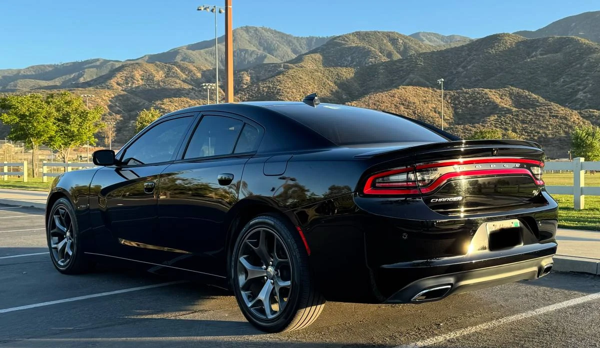 2015 Dodge Charger 7th Gen - Image 6 of 12