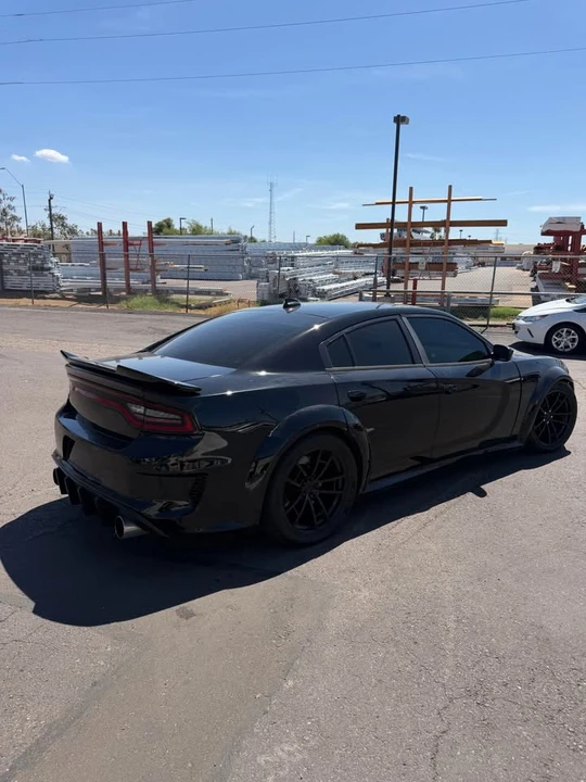 2015 Dodge Charger SRT Hellcat 7th Gen - Image 3 of 9