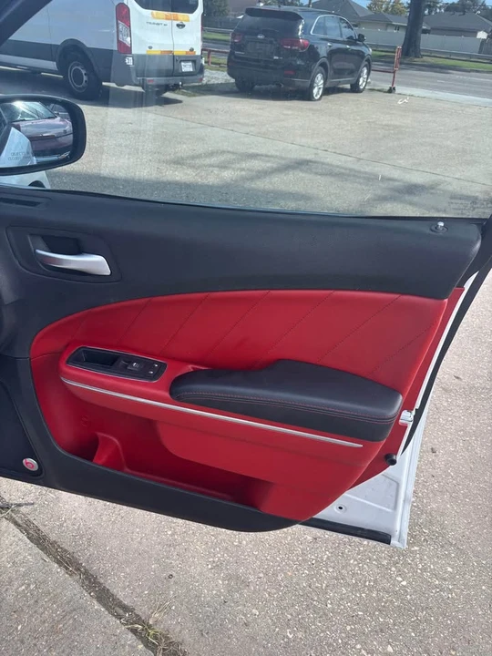 2015 Dodge Charger 7th Gen - Image 18 of 20
