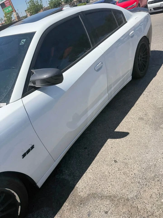 2015 Dodge Charger 7th Gen - Image 16 of 21