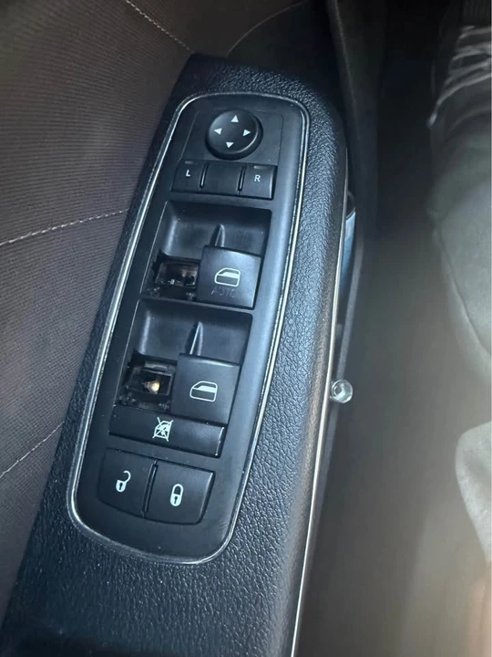 2015 Dodge Charger 7th Gen - Image 20 of 21