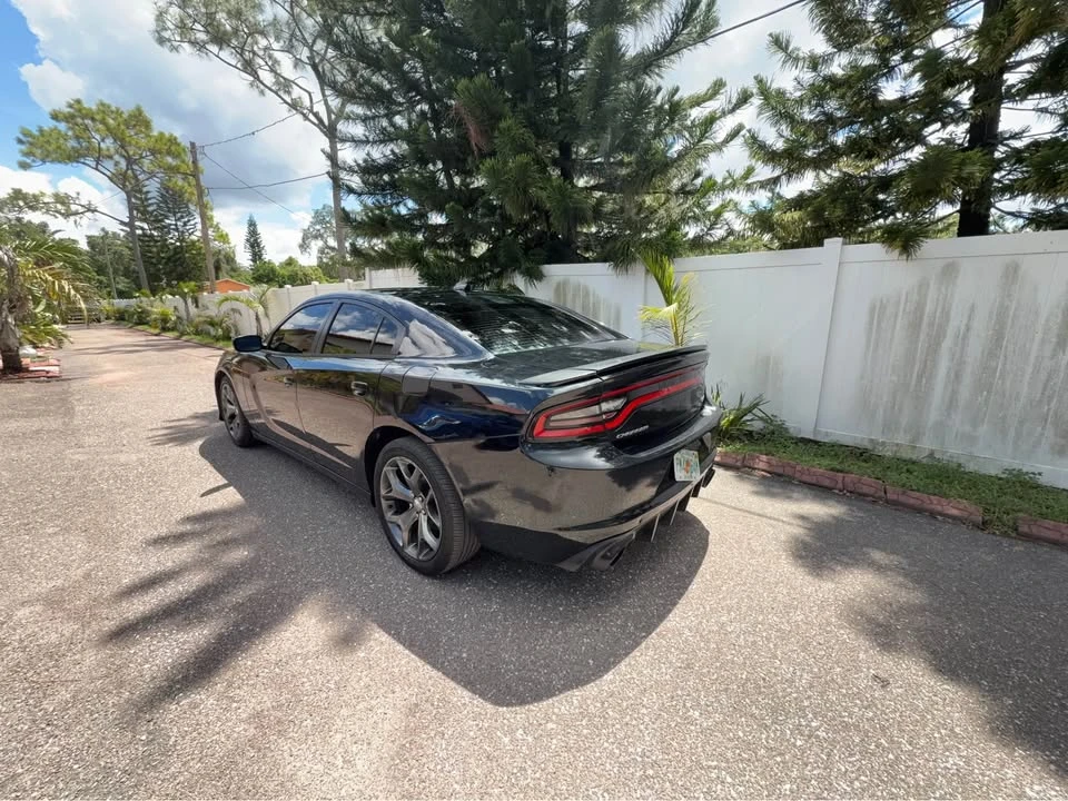 2015 Dodge Charger 7th Gen - Image 13 of 16