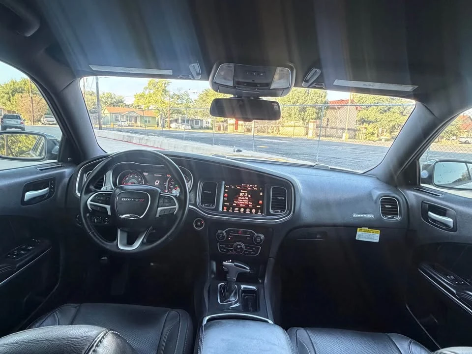 2015 Dodge Charger 7th Gen - Image 4 of 14