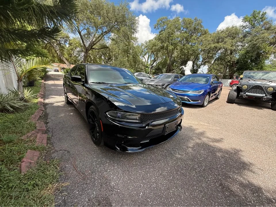 2015 Dodge Charger 7th Gen - Image 15 of 16