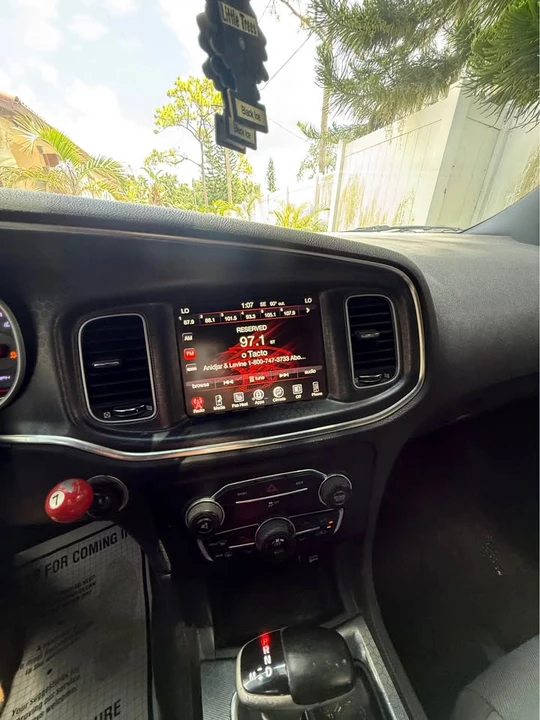 2015 Dodge Charger 7th Gen - Image 11 of 16
