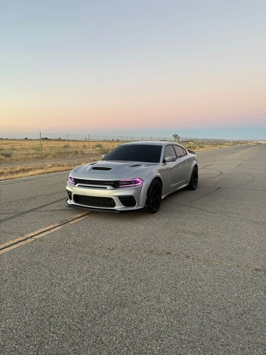 2015 Dodge Charger 7th Gen - Image 2 of 12