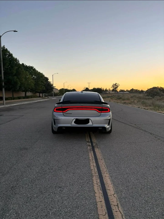2015 Dodge Charger 7th Gen - Image 5 of 12