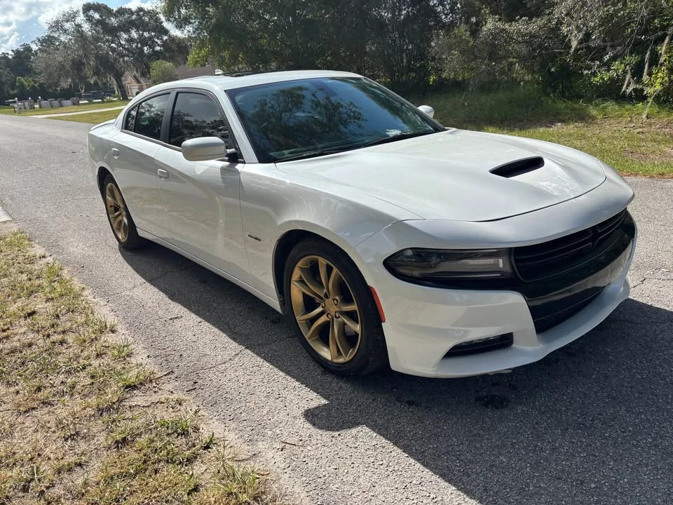 2015 Dodge Charger 7th Gen - Image 2 of 15