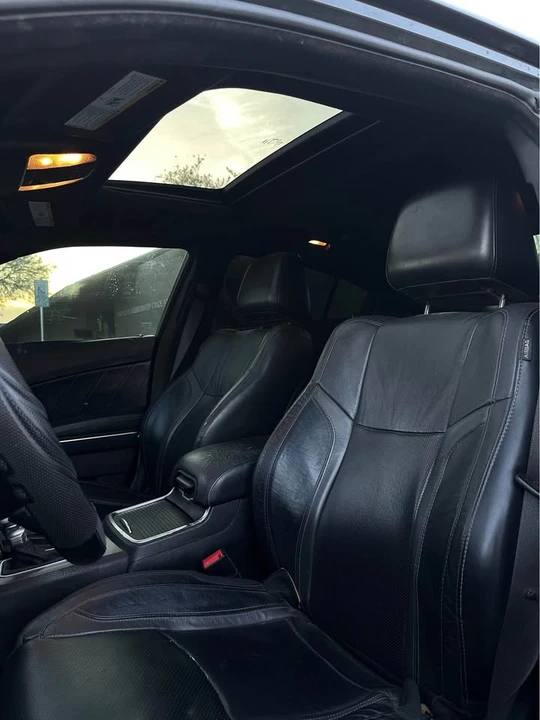 2015 Dodge Charger 7th Gen - Image 7 of 12