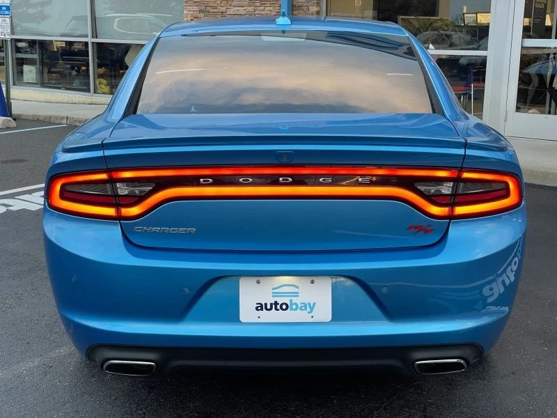 2015 Dodge Charger 7th Gen - Image 8 of 12