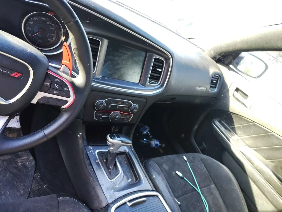 2015 Dodge Charger 7th Gen - Image 7 of 10