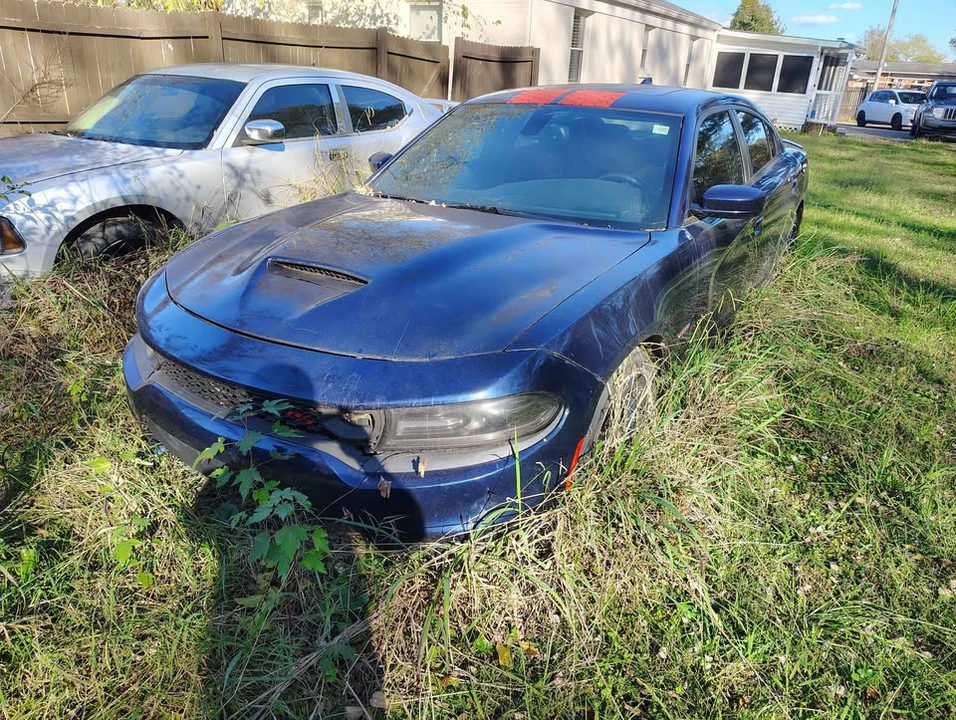 2015 Dodge Charger 7th Gen - Image 5 of 10