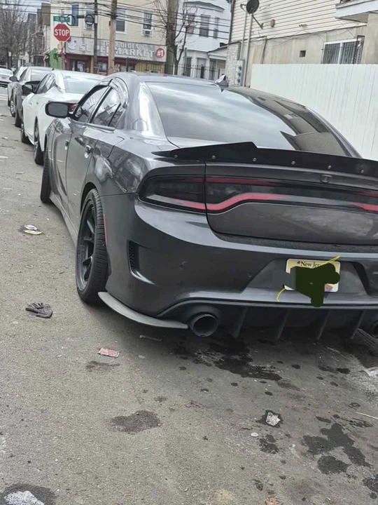 2015 Dodge Charger 7th Gen - Image 3 of 3