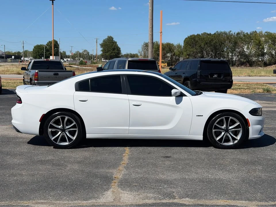 2015 Dodge Charger 7th Gen - Image 6 of 16