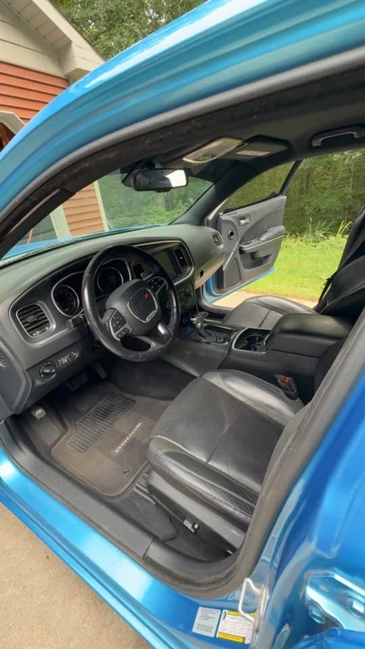 2015 Dodge Charger 7th Gen - Image 12 of 16