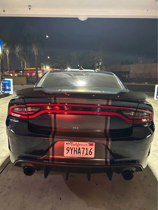 2015 Dodge Charger 7th Gen - Image 6 of 15