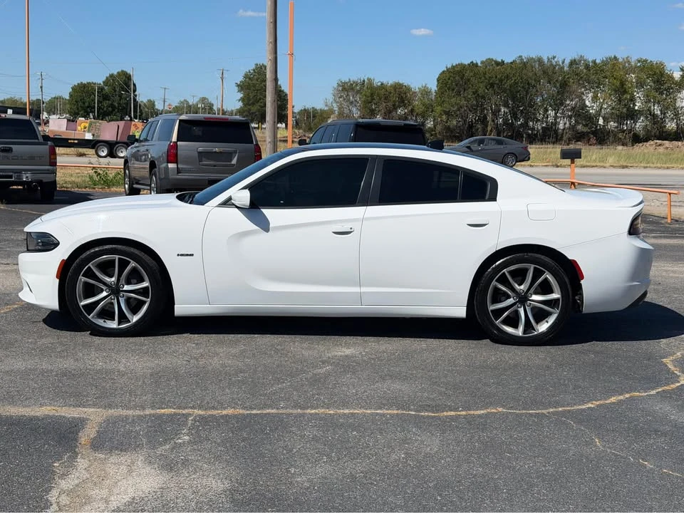 2015 Dodge Charger 7th Gen - Image 2 of 16