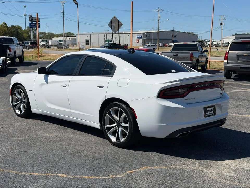 2015 Dodge Charger 7th Gen - Image 3 of 16