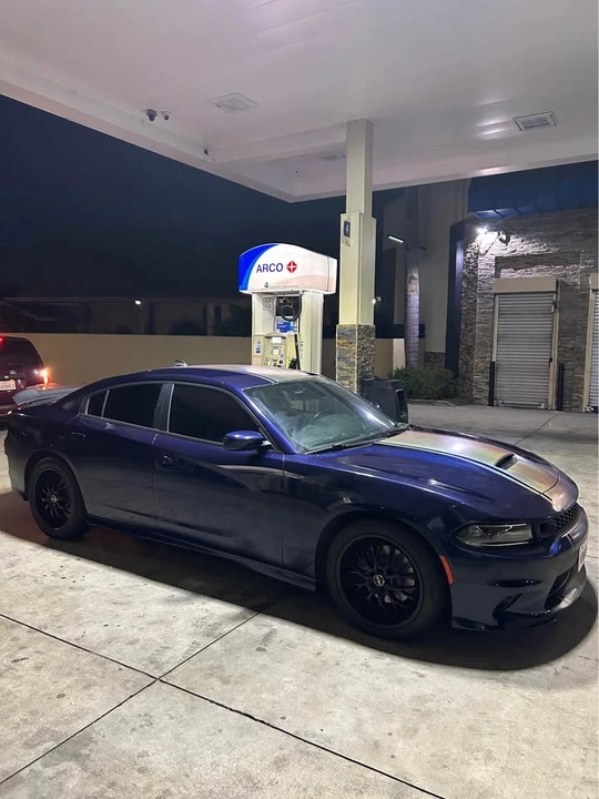 2015 Dodge Charger 7th Gen - Image 9 of 15