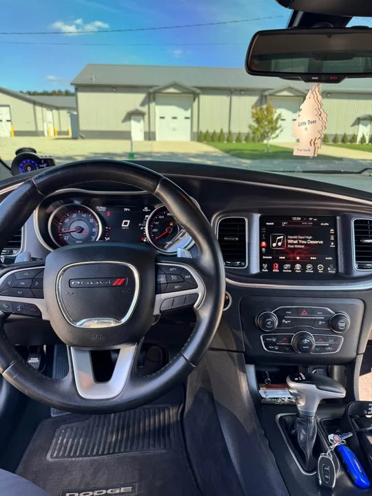 2015 Dodge Charger 7th Gen - Image 7 of 17