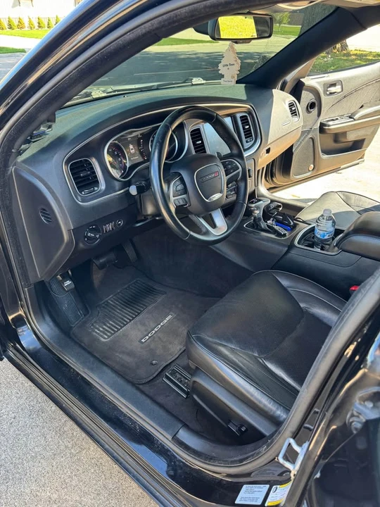 2015 Dodge Charger 7th Gen - Image 6 of 17