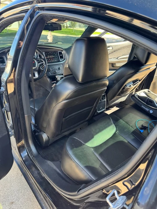 2015 Dodge Charger 7th Gen - Image 10 of 17