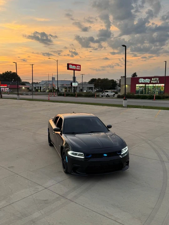 2015 Dodge Charger 7th Gen - Image 17 of 17