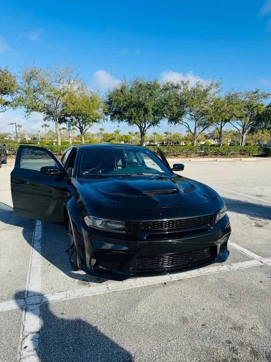 2015 Dodge Charger 7th Gen - Image 4 of 7