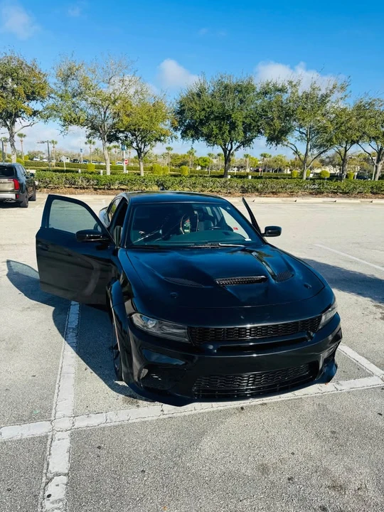 2015 Dodge Charger 7th Gen - Image 3 of 7