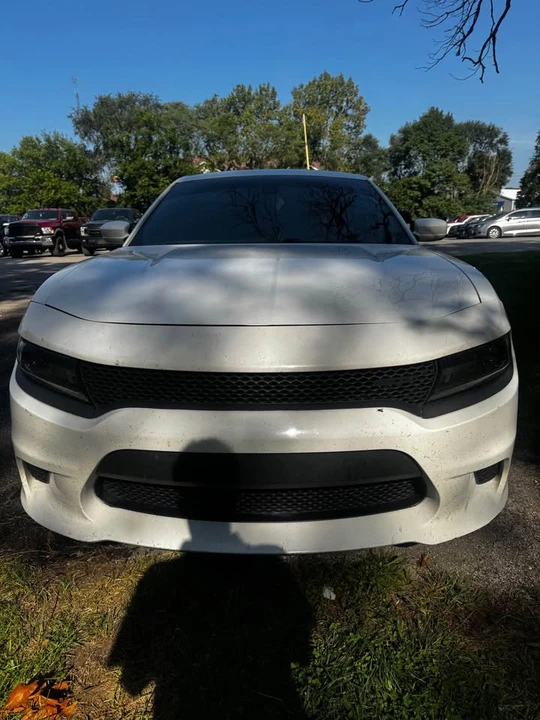 2015 Dodge Charger 7th Gen - Image 2 of 13