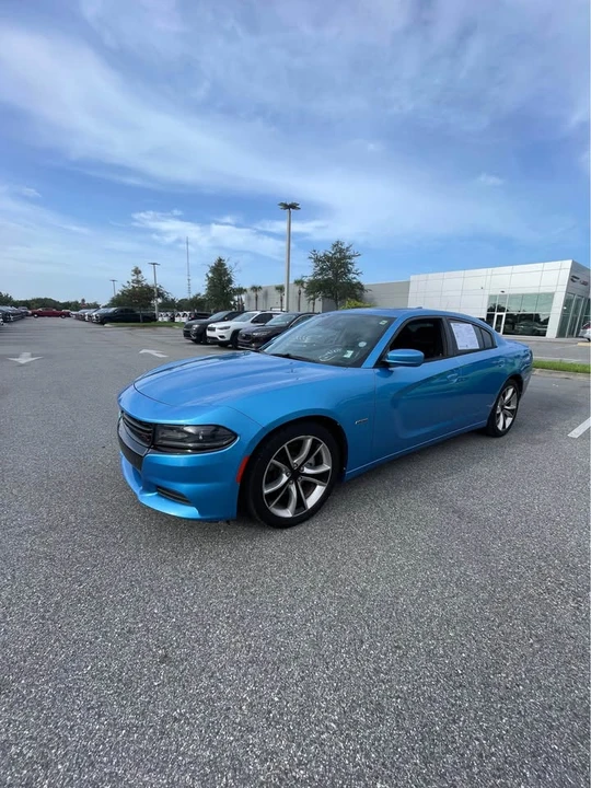 2015 Dodge Charger 7th Gen - Image 2 of 11