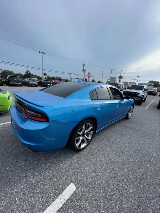 2015 Dodge Charger 7th Gen - Image 6 of 11