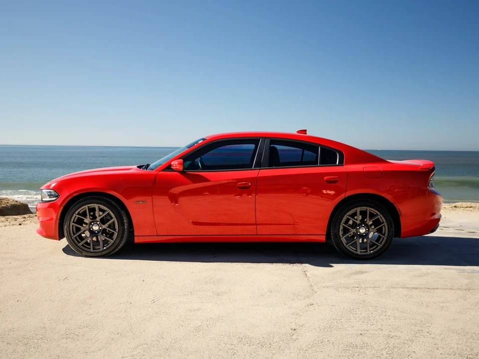 2015 Dodge Charger 7th Gen - Image 10 of 21