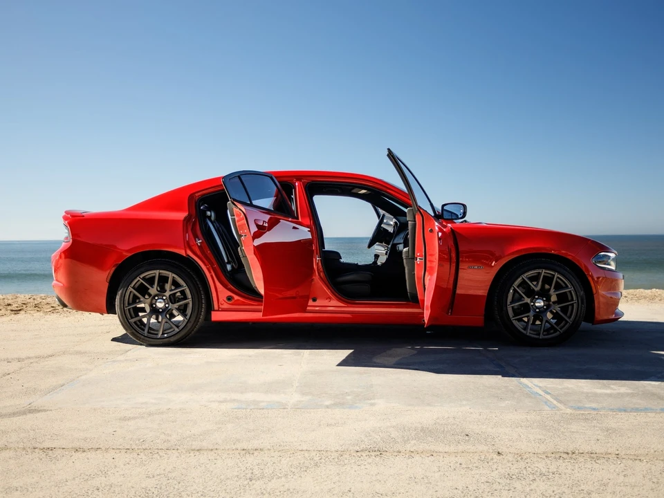 2015 Dodge Charger 7th Gen - Image 6 of 21