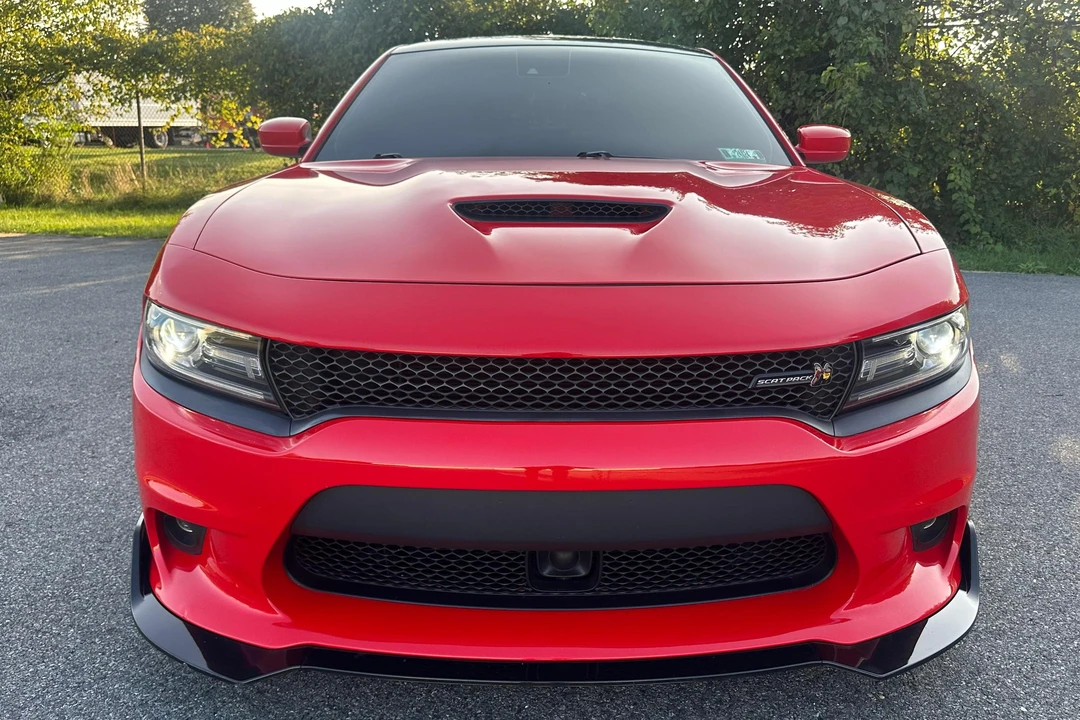 2015 Dodge Charger SRT & 392 7th Gen - Image 2 of 31