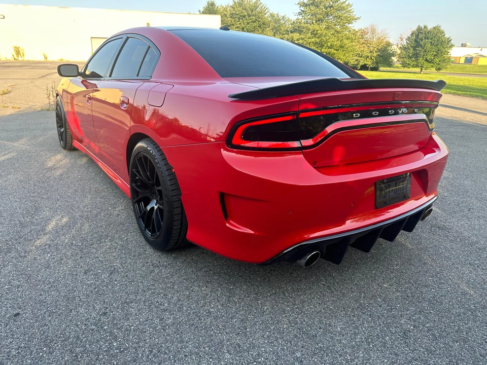 2015 Dodge Charger SRT & 392 7th Gen - Image 10 of 31