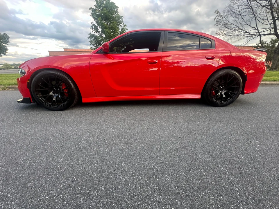 2015 Dodge Charger SRT & 392 7th Gen - Image 9 of 31
