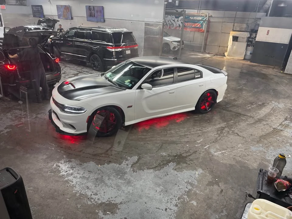 2015 Dodge Charger SRT & 392 7th Gen - Image 4 of 7