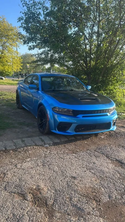 2015 Dodge Charger SRT & 392 7th Gen - Image 5 of 8