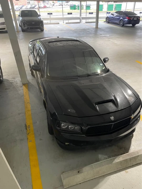 2015 Dodge Charger SRT & 392 7th Gen - Image 2 of 3