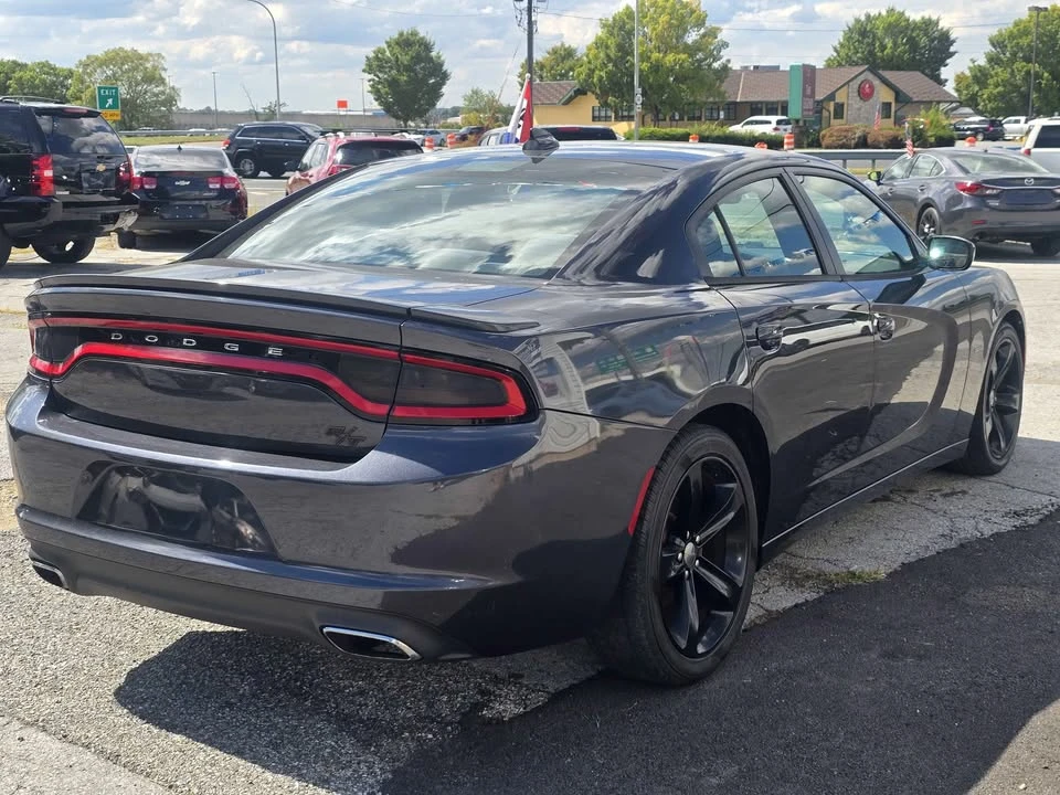 2015 Dodge Charger 7th Gen - Image 8 of 11