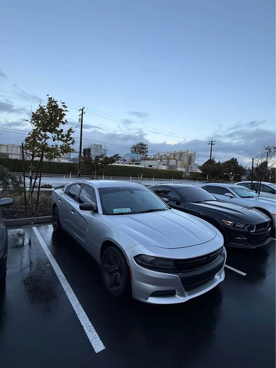 2015 Dodge Charger 7th Gen - Image 3 of 3