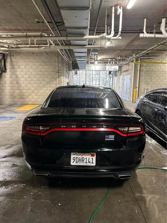 2015 Dodge Charger 7th Gen - Image 4 of 5