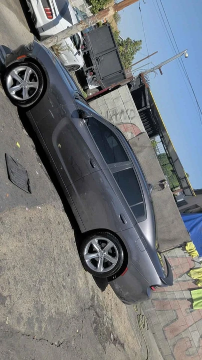 2015 Dodge Charger 7th Gen - Image 3 of 15