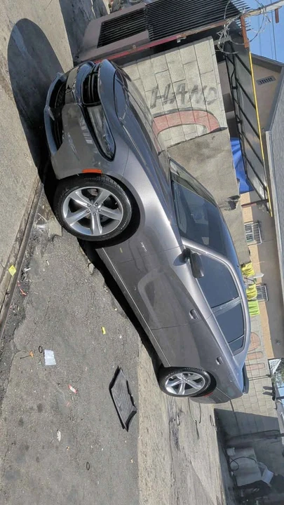 2015 Dodge Charger 7th Gen - Image 4 of 15
