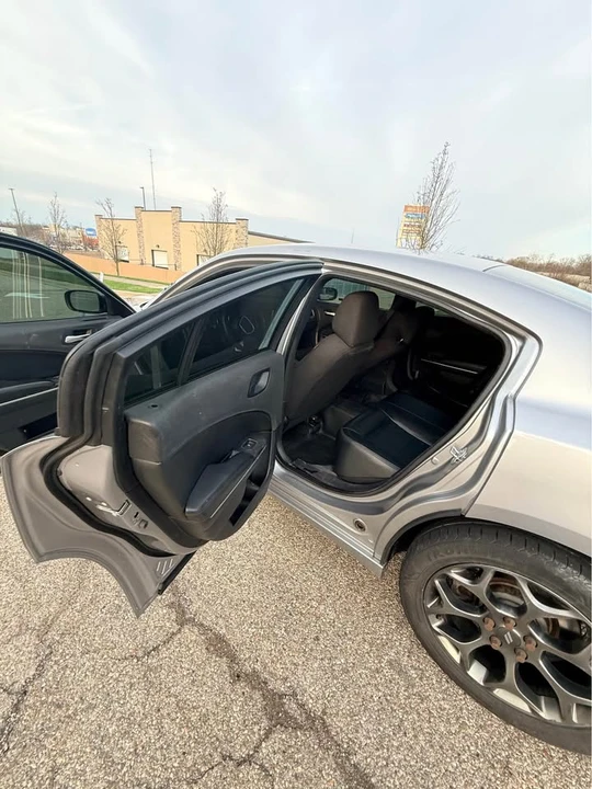 2015 Dodge Charger 7th Gen - Image 5 of 5