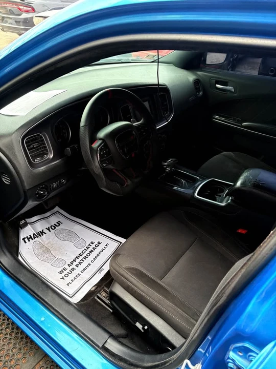 2015 Dodge Charger 7th Gen - Image 14 of 17