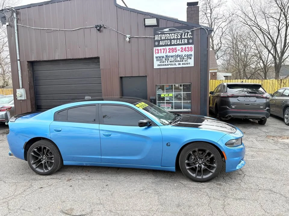 2015 Dodge Charger 7th Gen - Image 10 of 17